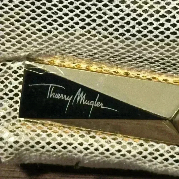 Thierry Mugler Gold Clutch - Picture 3 of 4